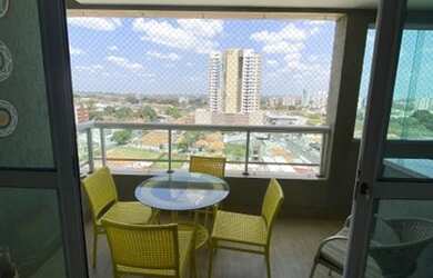 Imagem: O apartamento possui 3 Dormitórios, 2 Banheiros, 2 Vagas na