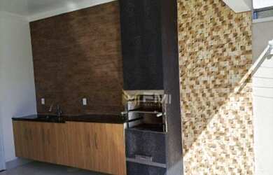 Imagem: A casa em condomínio possui 3 Dormitórios, 3 Banheiros, 145m²