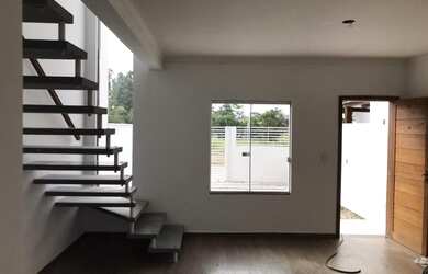 Imagem 7: Sobrado 2 dormitórios, Rio Vermelho, Água e Luz legalizados