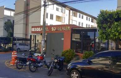 Imagem: O apartamento possui 2 Dormitórios, 1 Banheiro, 1 Vaga na garagem