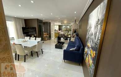 Imagem: O apartamento possui 2 Dormitórios, 2 Banheiros e 97m² de