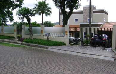 Imagem: A casa em condomínio possui 3 Dormitórios, 4 Banheiros, 2