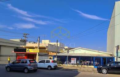 Imagem: O terreno possui 290m² de Área e está localizado em Parque