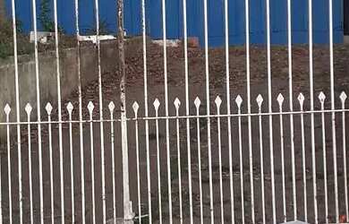 Imagem 1: Casa. Varanda, 400m² de Área, 2 Vagas na garageme3 Dormitórios