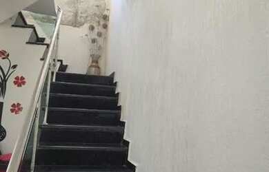 Imagem 4: Casa na ponta negra. 400m² de Área, 5 Vagas na garageme4 Dormitórios