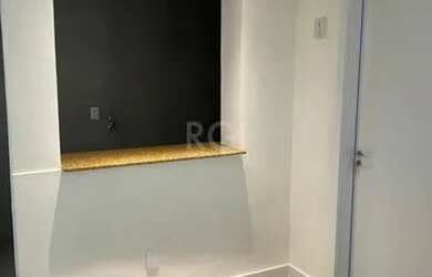 Imagem: O apartamento possui 1 Dormitório, 1 Banheiro, 41m² de Área