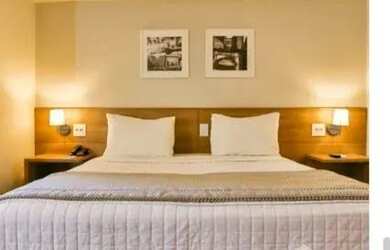 Imagem: O studio possui 1 Dormitório, 1 Banheiro, 23m² de Área e