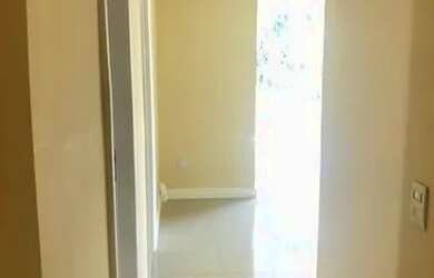 Imagem 10: Linda Casa em Condomínio Fechado com 4 suítes, Gabinete e Home Buraquinho - Lauro de Freit