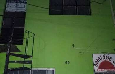 Imagem: A casa possui 1 Dormitório e 1 Banheiro e está localizado