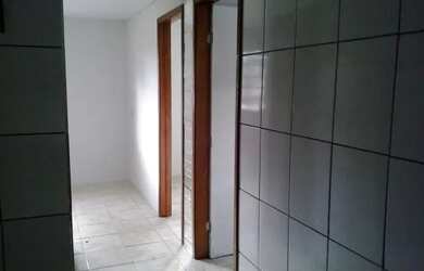 Imagem: A casa à venda possui 3 Dormitórios, 1 Banheiro, 4 Vagas na