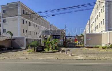 Imagem: O apartamento possui 2 Dormitórios, 1 Banheiro, 1 Vaga na garagem