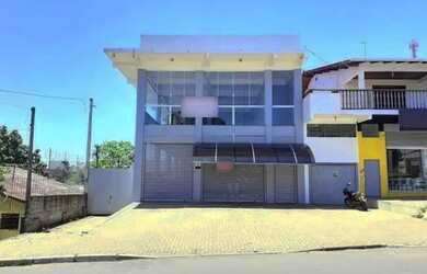 Imagem: O depósito possui 1 Vaga na garagem, 225m² de Área, Imóvel