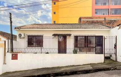 Imagem 2: Casa 3 dormitórios com pátio