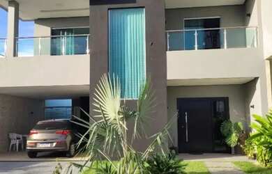 Imagem: A casa em condomínio possui 4 Dormitórios, 5 Banheiros, 4