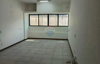 Imagem 8: Sala Comercial à Venda, 28m², R$ 150.000,00 - Edf. Empresarial Niemeyer