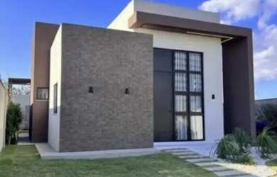 Imagem: A casa em condomínio possui 3 Dormitórios, 2 Banheiros, 2