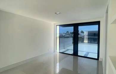 Imagem 13: Imóvel para aluguel tem 370 metros quadrados com 4 quartos