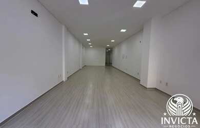 Imagem 9: Amplo ponto comercial para locação em localização estratégica de Meia Praia Itapema