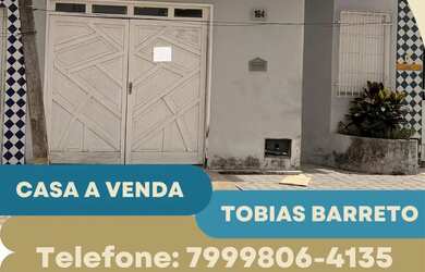 Imagem: A casa possui 3 Dormitórios, 2 Banheiros e 1 Vaga na garagem