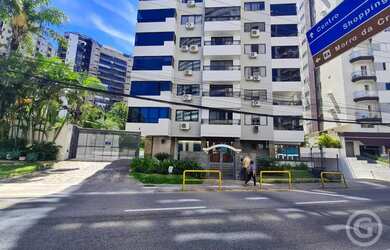 Imagem: O apartamento possui 3 Dormitórios, 4 Banheiros, 3 Vagas na