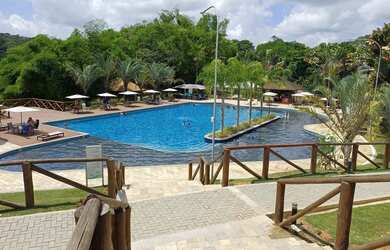 Imagem: A casa em condomínio possui 4 Dormitórios, 5 Banheiros, 4