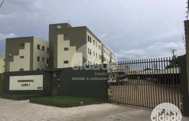 Imagem: O apartamento possui 2 Dormitórios, 1 Banheiro, 1 Vaga na garagem