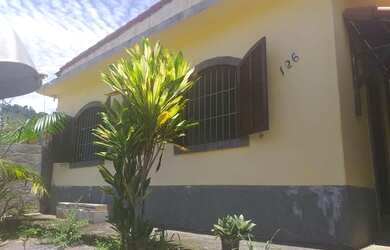 Imagem: A casa possui 2 Dormitórios, 1 Banheiro e 150m² de Área e