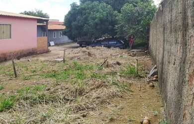Imagem: O terreno possui 800m² de Área e está localizado em Setor