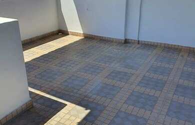 Imagem: A casa possui 5 Dormitórios, 4 Banheiros, 2 Vagas na garagem