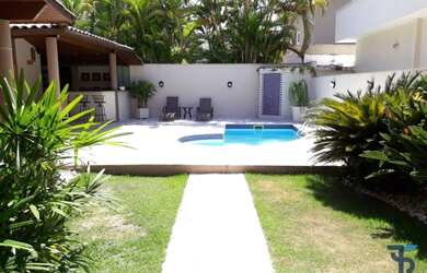 Imagem 2: Linda casa de Alto Padrão no Condomínio Residencial Camboatá