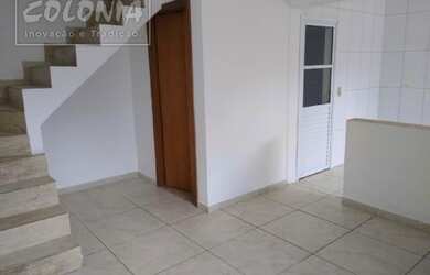 Imagem: A casa possui 3 Dormitórios, 3 Banheiros, 2 Vagas na garagem