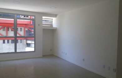 Imagem 3: Alugo sala comercial em frente ao Salvador Shopping