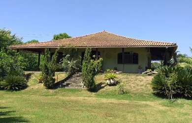 Imagem 1: sitio em marica. Piscina, Churrasqueira, VarandaeGuarda roupa