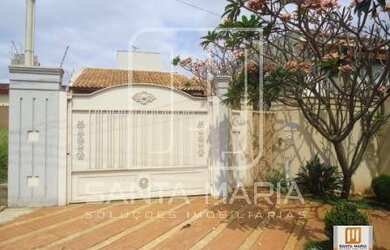 Imagem: O depósito possui 4 Vagas na garagem, 173m² de Área e está