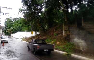 Imagem 6: Terrenos 6 x 23 com aclive a 7 minutos do Terminal do Jd Angela zona sul