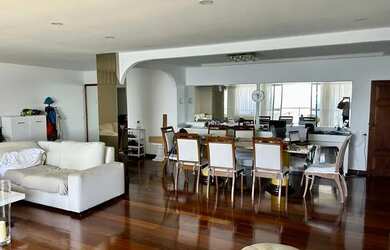 Imagem 3: Apartamento para aluguel possui 210 metros quadrados com 4 quartos