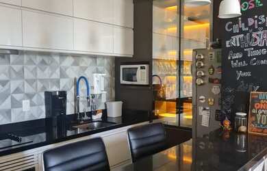 Imagem: O apartamento possui 1 Dormitório, 1 Banheiro, 1 Vaga na garagem