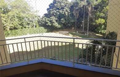 Imagem: O apartamento possui 3 Dormitórios, 2 Banheiros, 2 Vagas na