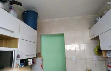 Imagem 2: Apartamento de Salvador. Guarda roupa, 1 Banheiroe2 Dormitórios