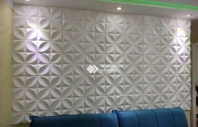 Imagem: O apartamento possui 2 Dormitórios, 1 Banheiro, 1 Vaga na garagem