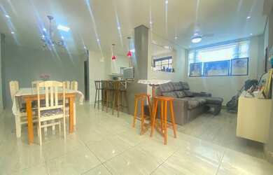 Imagem 8: Sobrado com 2 Apartamentos total de 6 Quartos no Centro de Guaratuba