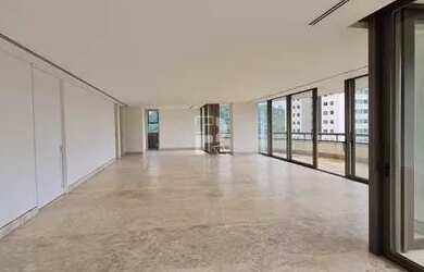 Imagem: O apartamento possui 4 Dormitórios, 5 Banheiros, 5 Vagas na