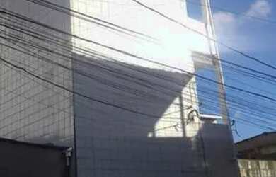 Imagem: A kitnet possui 1 Dormitório e 1 Banheiro e está localizado