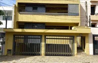 Imagem: O apartamento possui 3 Dormitórios, 3 Banheiros, 2 Vagas na