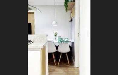 Imagem: O apartamento possui 2 Dormitórios, 1 Banheiro, 1 Vaga na garagem