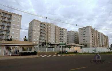 Imagem: O apartamento possui 2 Dormitórios, 1 Banheiro, 1 Vaga na garagem