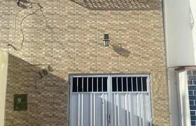 Imagem: A casa possui 2 Dormitórios, 2 Banheiros e está localizado