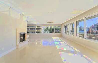 Imagem: O apartamento possui 4 Dormitórios, 5 Banheiros, 4 Vagas na