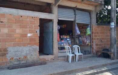 Imagem: A casa possui 2 Dormitórios, 1 Banheiro, 60m² de Área e