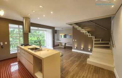 Imagem: O apartamento possui 5 Dormitórios, 5 Banheiros, 4 Vagas na